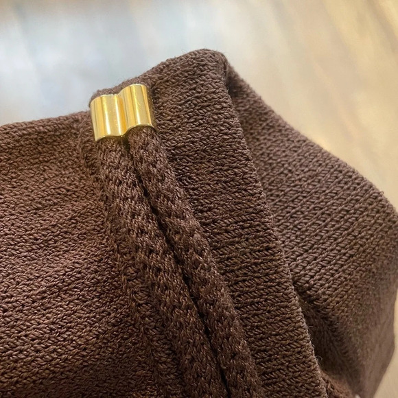 St. John Collection Santana Knit High Rise Brown Pants with gold details size 6 - Picture 8 of 12